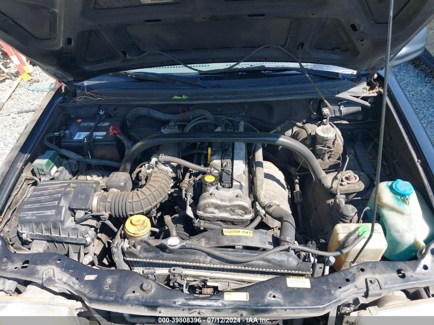 2000 Chevrolet Tracker Hard Top VIN: 2CNBJ13C7Y6922068 Lot: 39808396