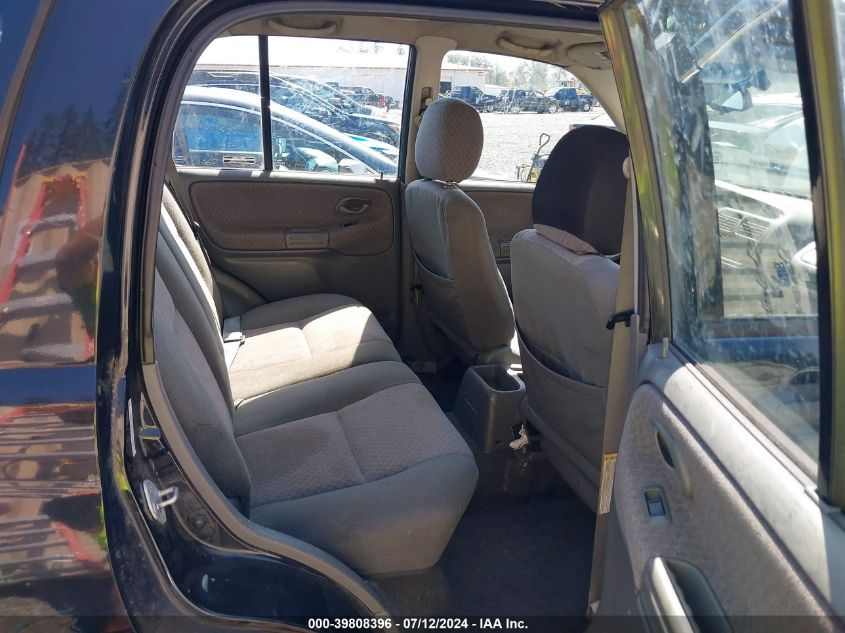 2000 Chevrolet Tracker Hard Top VIN: 2CNBJ13C7Y6922068 Lot: 39808396