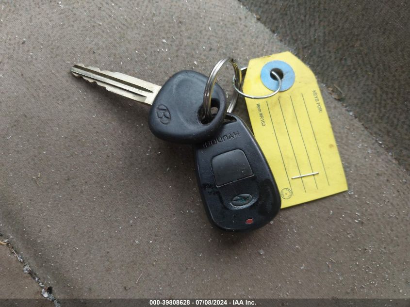 2001 Hyundai Elantra Gls/Gt VIN: KMHDN45D71U182601 Lot: 39808628