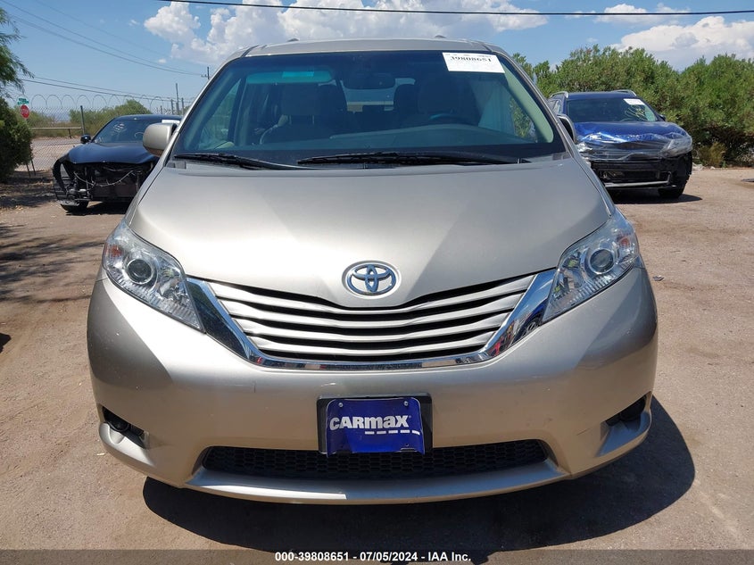 2015 Toyota Sienna Le 8 Passenger VIN: 5TDKK3DC5FS626173 Lot: 39808651