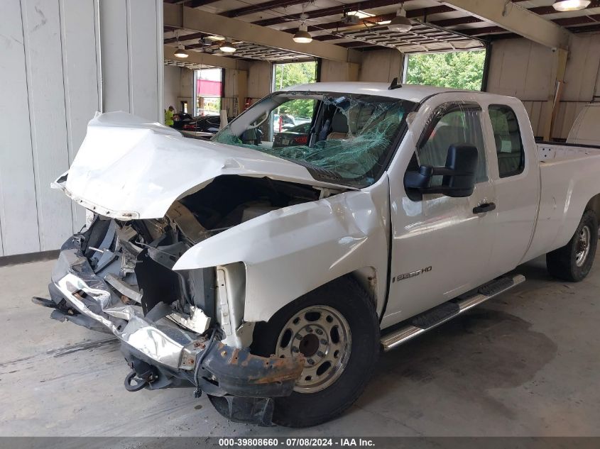 2008 Chevrolet Silverado 2500Hd Work Truck VIN: 1GCHC29K68E120295 Lot: 39808660