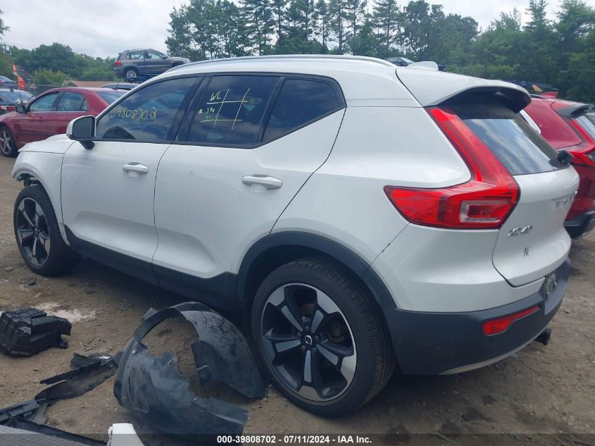 2020 Volvo Xc40 T5 Momentum VIN: YV4162UK4L2180597 Lot: 39808702