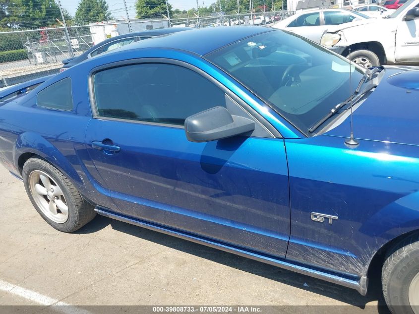 2007 Ford Mustang Gt Deluxe/Gt Premium VIN: 1ZVHT82H175261658 Lot: 39808733