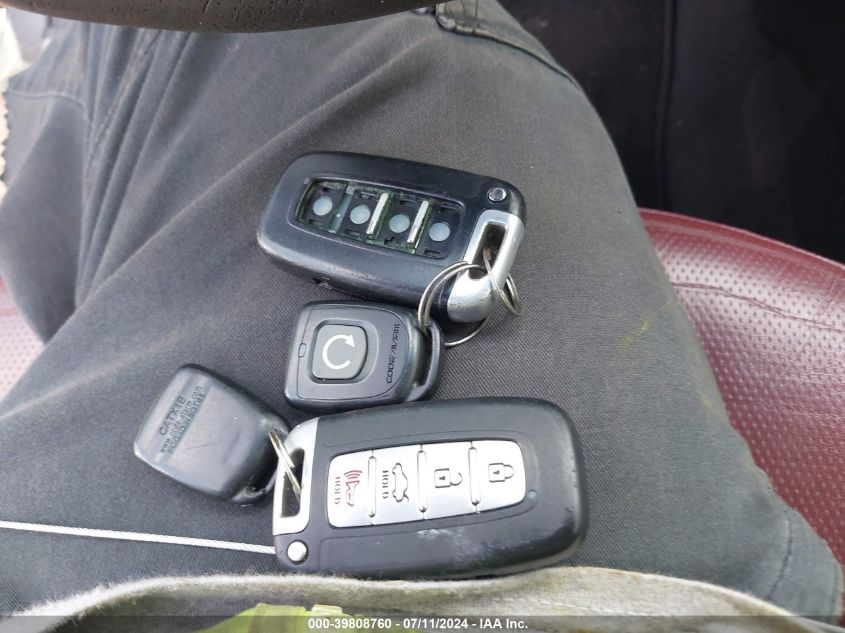 5NPEC4AC0BH272745 2011 Hyundai Sonata Limited