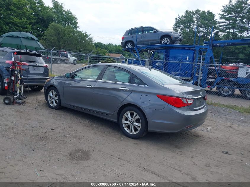 5NPEC4AC0BH272745 2011 Hyundai Sonata Limited