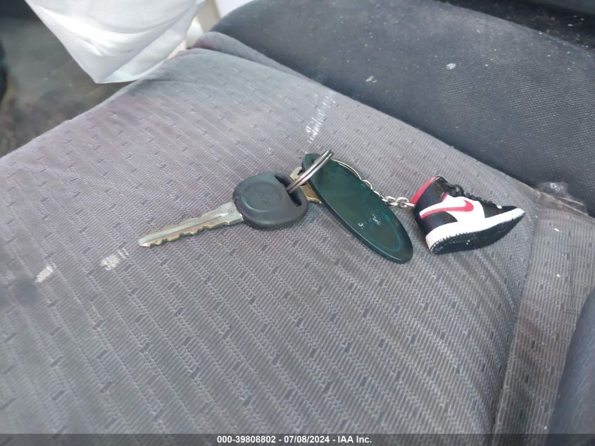 2008 GMC Sierra 1500 Work Truck VIN: 1GTEC19J38Z272533 Lot: 39808802