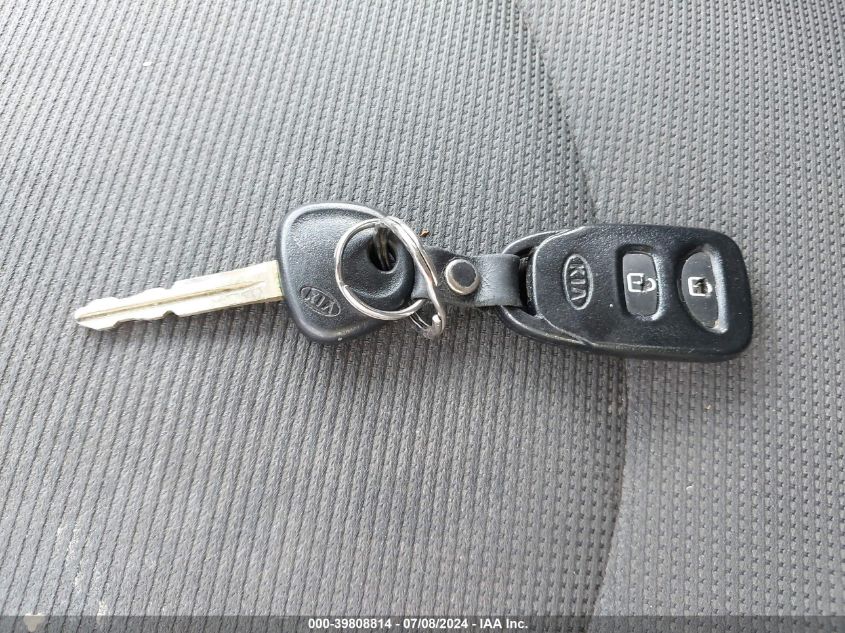 2010 Kia Soul + VIN: KNDJT2A25A7065734 Lot: 39808814