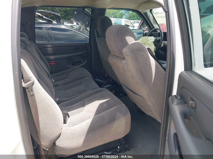 2005 Chevrolet Silverado K2500 Heavy Duty VIN: 1GCHK23275F942394 Lot: 39808820