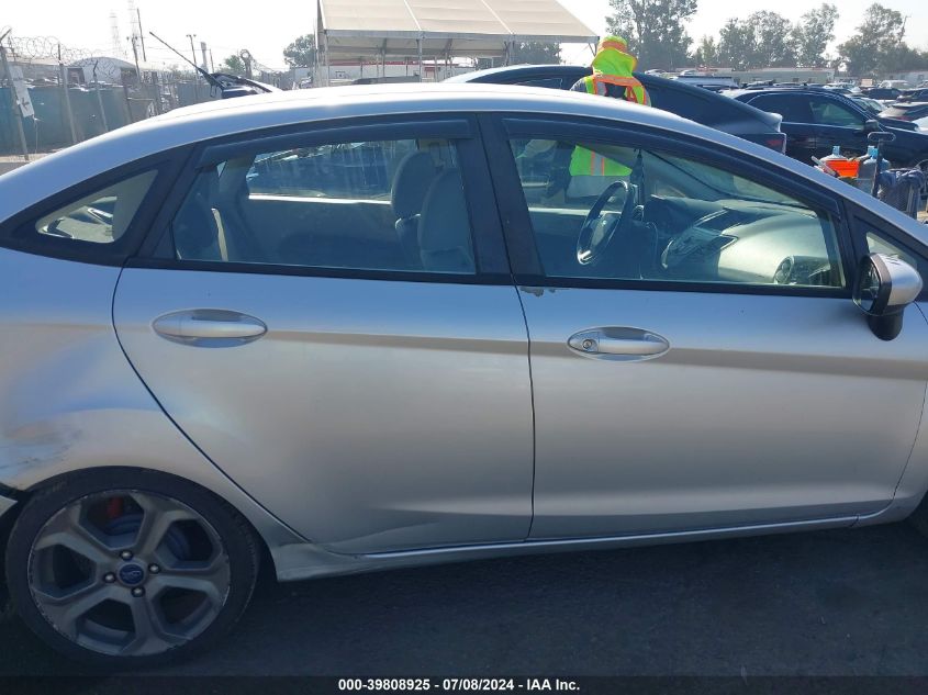 2012 Ford Fiesta S VIN: 3FADP4AJ7CM137827 Lot: 39808925