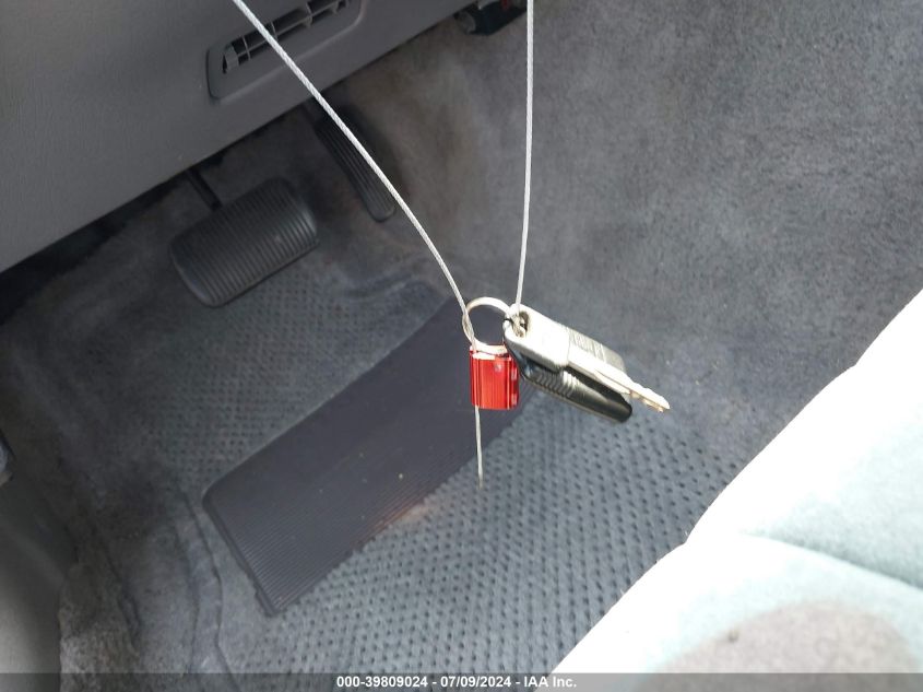 1997 Ford Thunderbird Lx VIN: 1FALP624XVH173261 Lot: 39809024