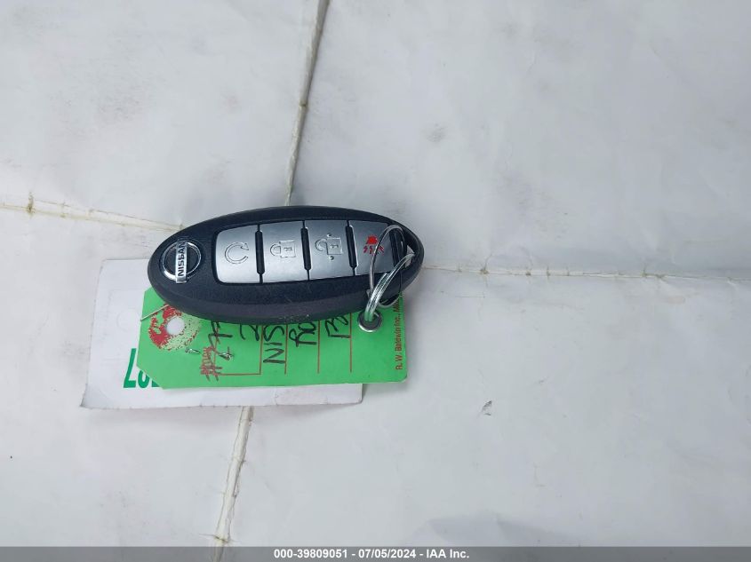 2017 Nissan Rogue Sv VIN: 5N1AT2MV8HC878844 Lot: 39809051