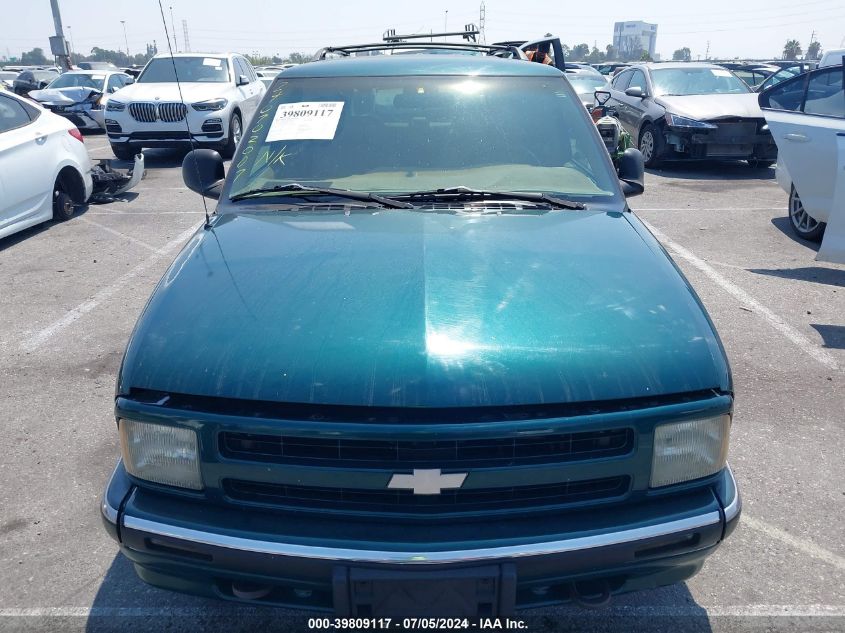 1997 Chevrolet Blazer VIN: 1GNDT13W6V2252143 Lot: 39809117