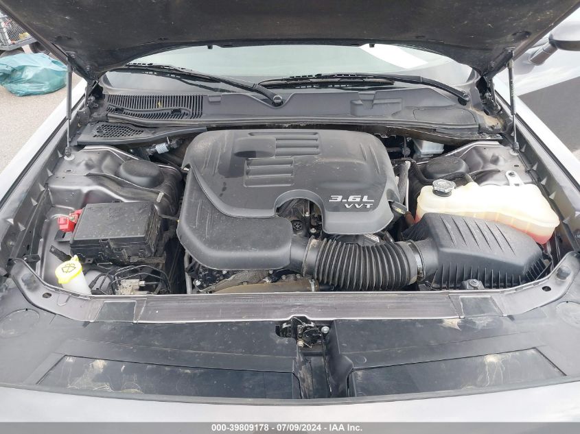 2021 Dodge Challenger Sxt VIN: 2C3CDZAG9MH630946 Lot: 39809178