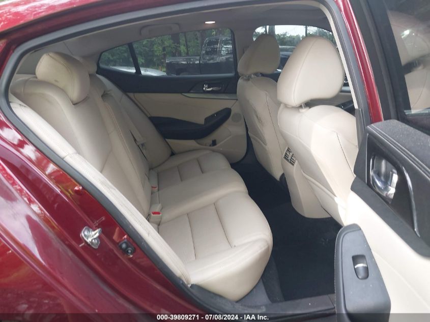 2017 Nissan Maxima 3.5S/Sv/Sl/Sr/Plat VIN: 1N4AA6APXHC368704 Lot: 39809271