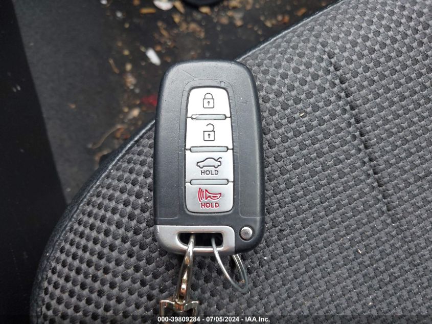 5NPEC4AC3CH437253 2012 Hyundai Sonata Se