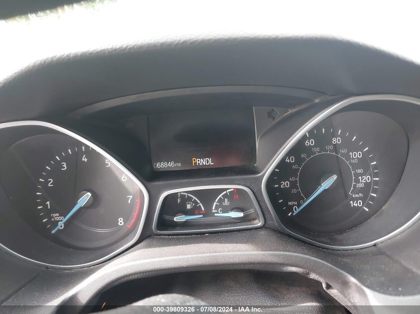 2018 Ford Focus Se VIN: 1FADP3F24JL259460 Lot: 39809326