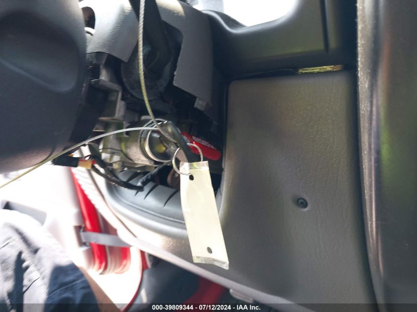 1998 Jeep Wrangler Sport VIN: 1J4FY19S1WP728840 Lot: 39809344