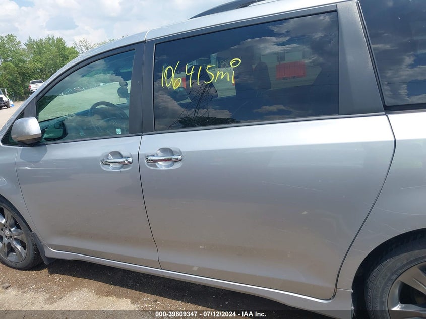 2016 Toyota Sienna Se 8 Passenger VIN: 5TDXK3DC5GS707763 Lot: 39809347