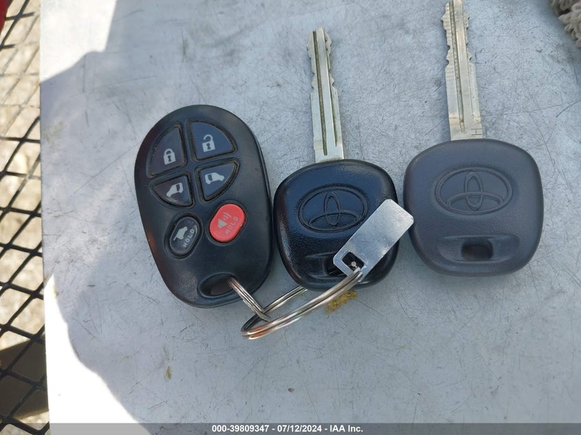 2016 Toyota Sienna Se 8 Passenger VIN: 5TDXK3DC5GS707763 Lot: 39809347