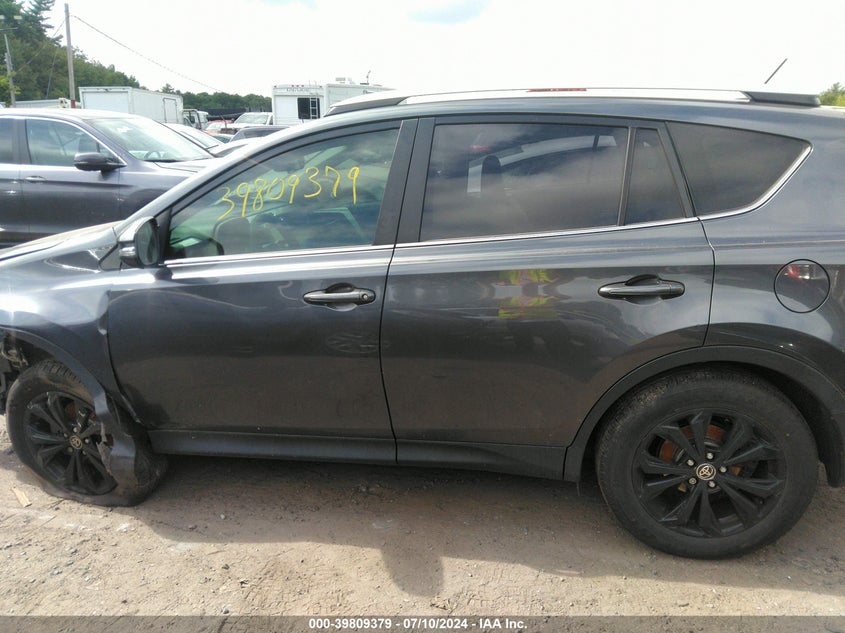 2014 TOYOTA RAV4 XLE - JTMRFREV5ED074240