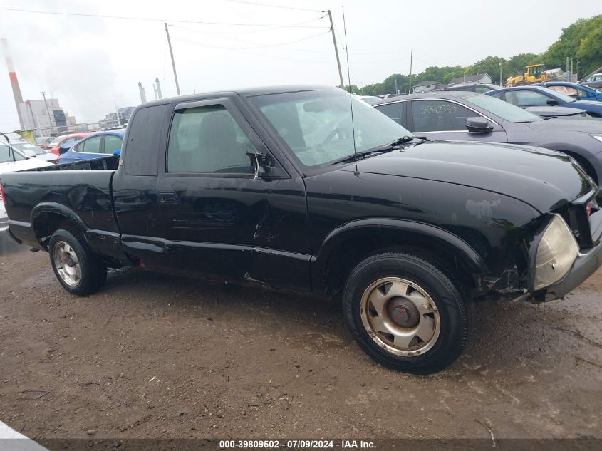 2001 GMC Sonoma Sls VIN: 1GTCS19W118173985 Lot: 39809502