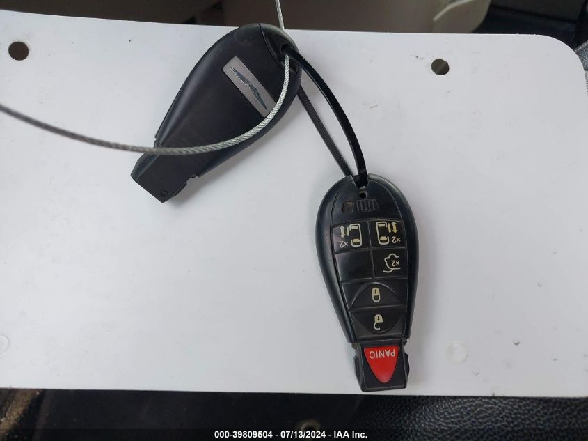 2013 Chrysler Town & Country Touring VIN: 2C4RC1BG7DR565811 Lot: 39809504