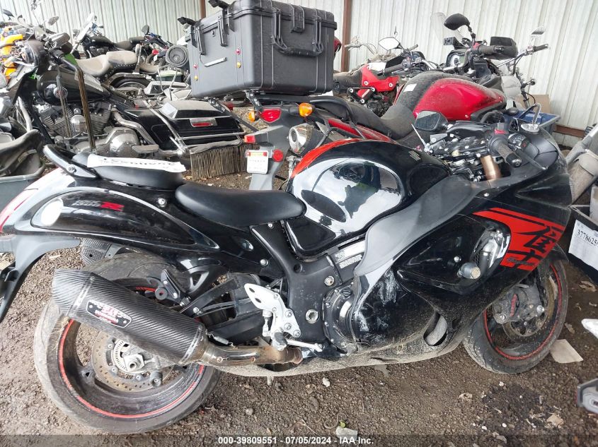 2018 Suzuki Gsx1300 Ra VIN: JS1GX72B0J2101203 Lot: 39809551