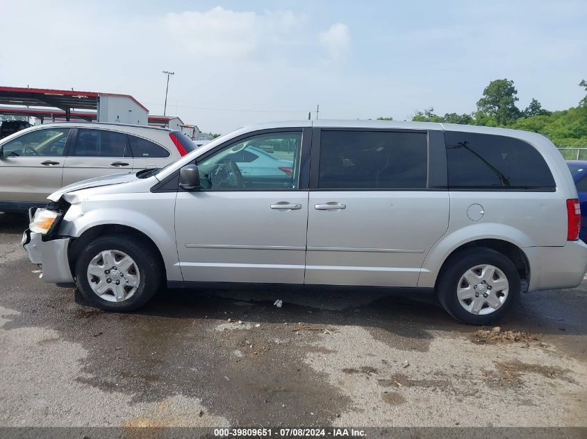 2010 Dodge Grand Caravan Se VIN: 2D4RN4DE3AR208650 Lot: 39809651