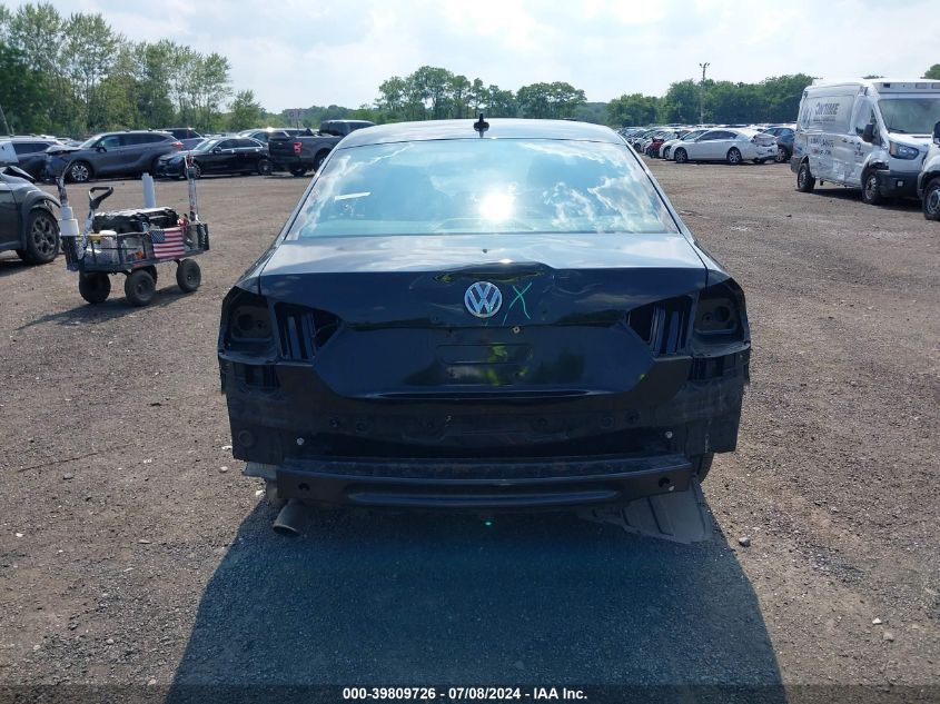 2012 Volkswagen Passat 2.5L Se VIN: 1VWBP7A31CC038598 Lot: 39809726