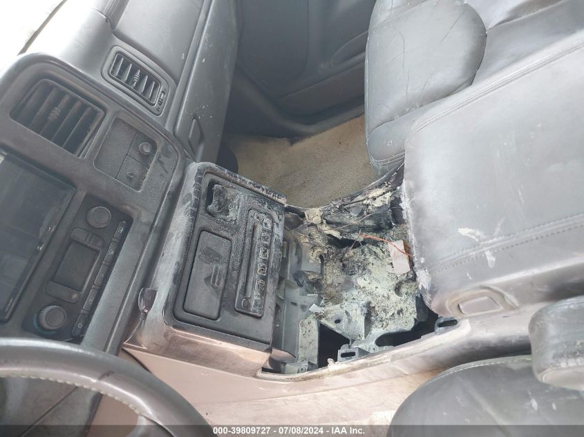 2003 GMC Yukon Xl 1500 Denali VIN: 1GKFK66U43J296791 Lot: 39809727