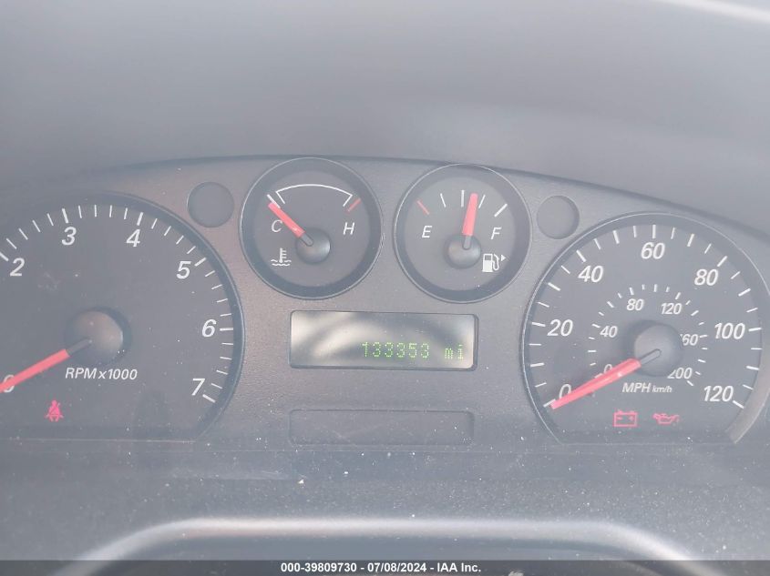 2005 Ford Taurus Se VIN: 1FAFP53215A161318 Lot: 39809730