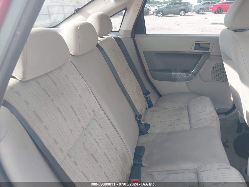 2011 Ford Focus Se VIN: 1FAHP3FN8BW202173 Lot: 39809831