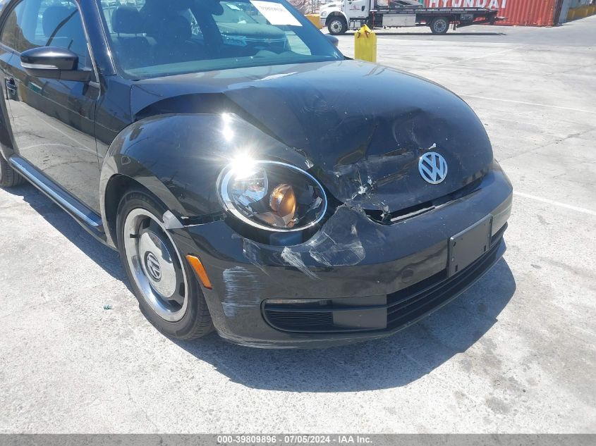 2012 Volkswagen Beetle 2.5L VIN: 3VWJP7AT2CM609607 Lot: 39809896