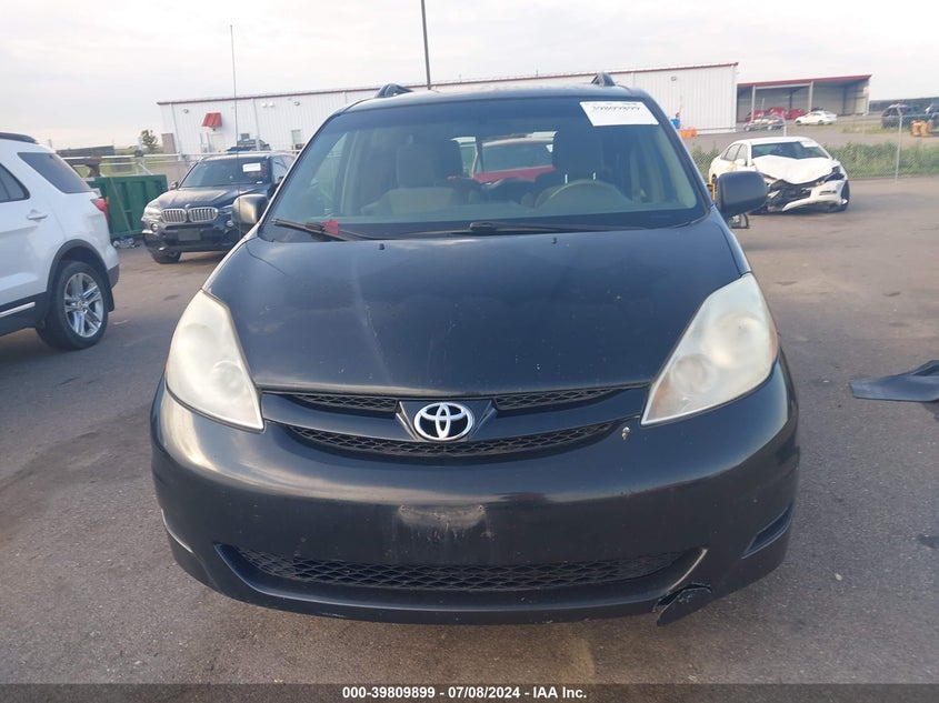 2010 Toyota Sienna Le VIN: 5TDKK4CC8AS342598 Lot: 39809899