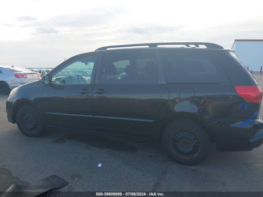 2010 Toyota Sienna Le VIN: 5TDKK4CC8AS342598 Lot: 39809899