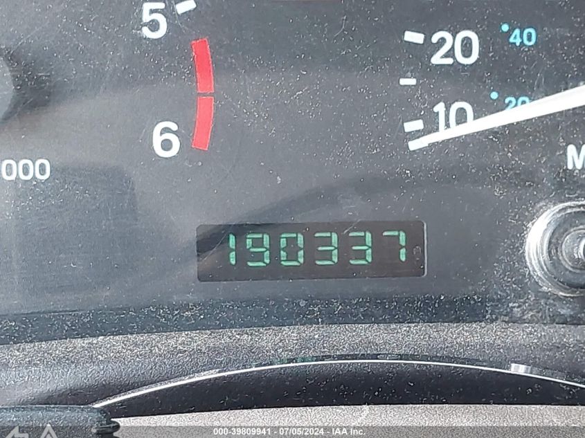 1998 Jeep Wrangler Sahara VIN: 1J4FY49S5WP724775 Lot: 39809941