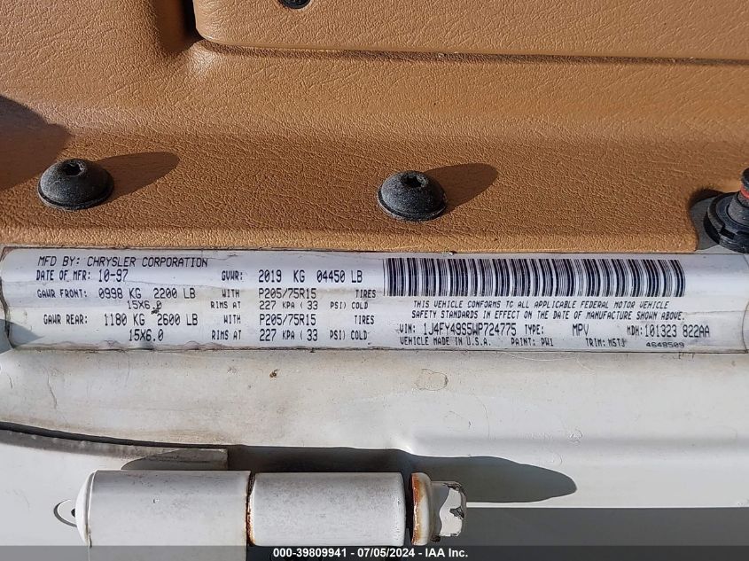 1998 Jeep Wrangler Sahara VIN: 1J4FY49S5WP724775 Lot: 39809941