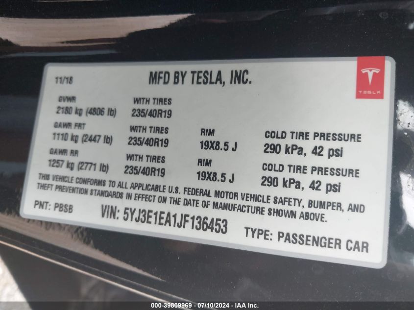 2018 Tesla Model 3 Long Range/Mid Range VIN: 5YJ3E1EA1JF136453 Lot: 39809969