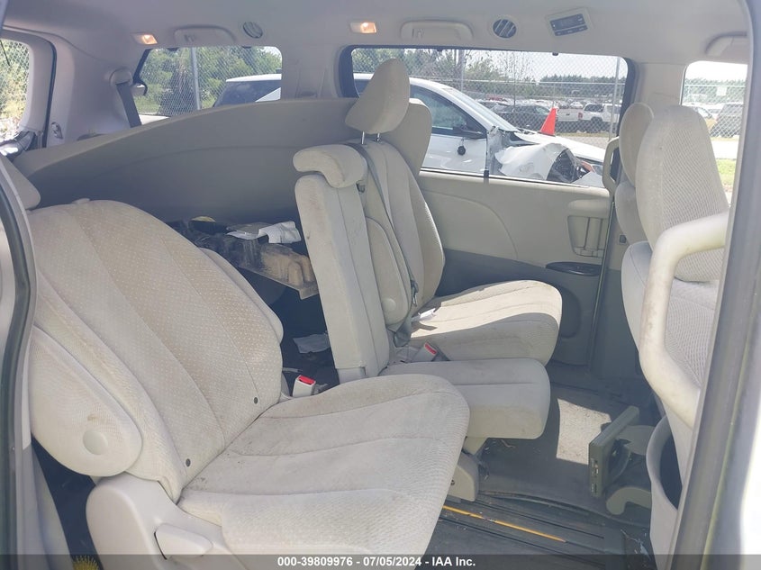 2014 Toyota Sienna Le V6 8 Passenger VIN: 5TDKK3DC2ES508807 Lot: 39809976