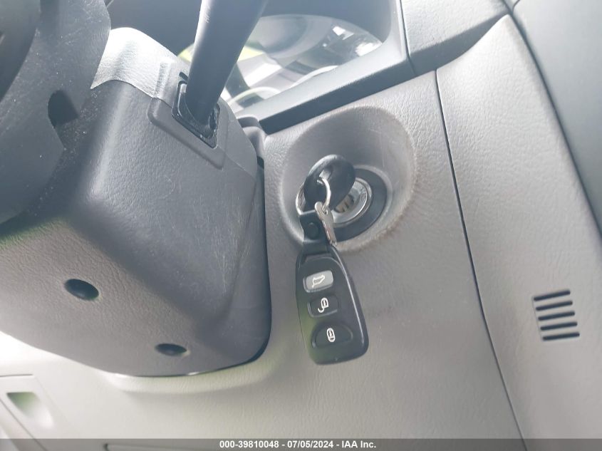 2008 Kia Sorento Lx VIN: KNDJC735285807128 Lot: 39810048