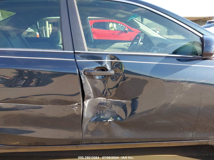 2015 TOYOTA CAMRY SE - 4T1BF1FKXFU110900