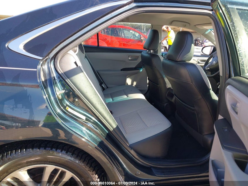 2015 TOYOTA CAMRY SE - 4T1BF1FKXFU110900