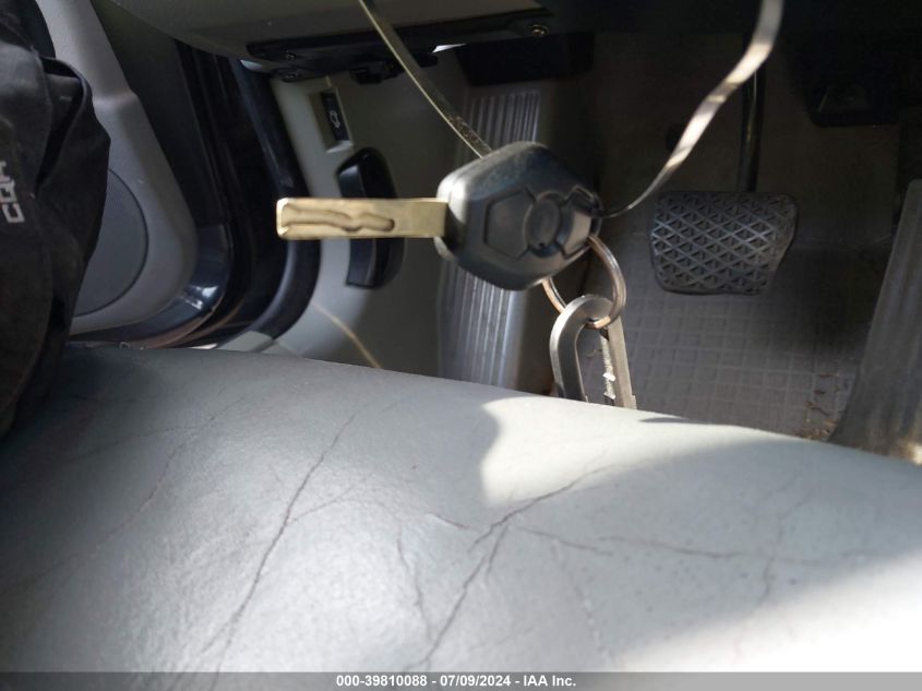 2003 BMW 325Xit VIN: WBAEP334X3PF02673 Lot: 39810088