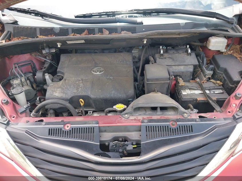 2011 Toyota Sienna Le V6 VIN: 5TDKK3DC9BS063607 Lot: 39810174