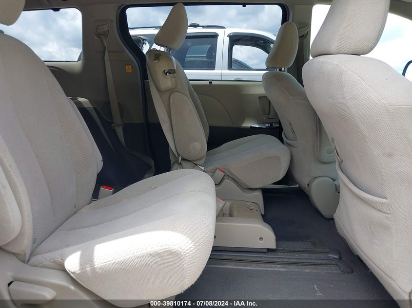 2011 Toyota Sienna Le V6 VIN: 5TDKK3DC9BS063607 Lot: 39810174