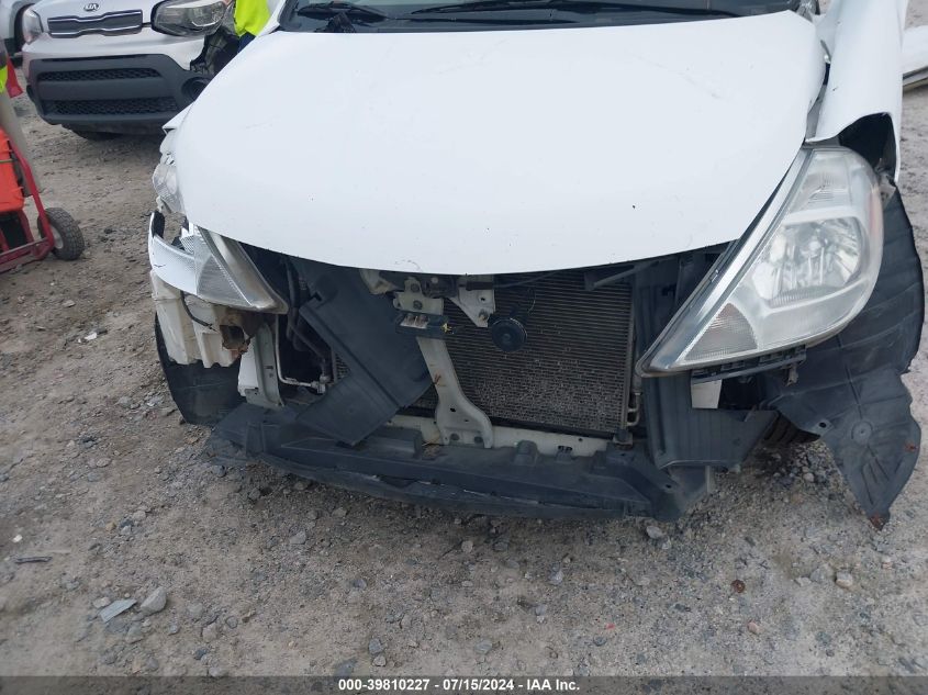 2010 Nissan Versa 1.8S VIN: 3N1BC1CP7AL377236 Lot: 39810227