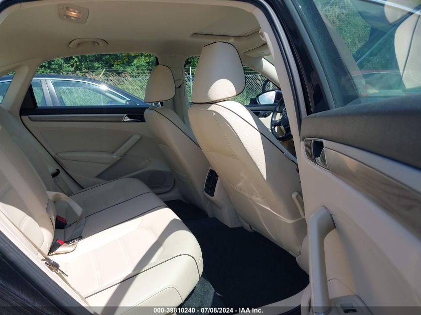 2017 Volkswagen Passat 1.8T Se VIN: 1VWGT7A3XHC012199 Lot: 39810240