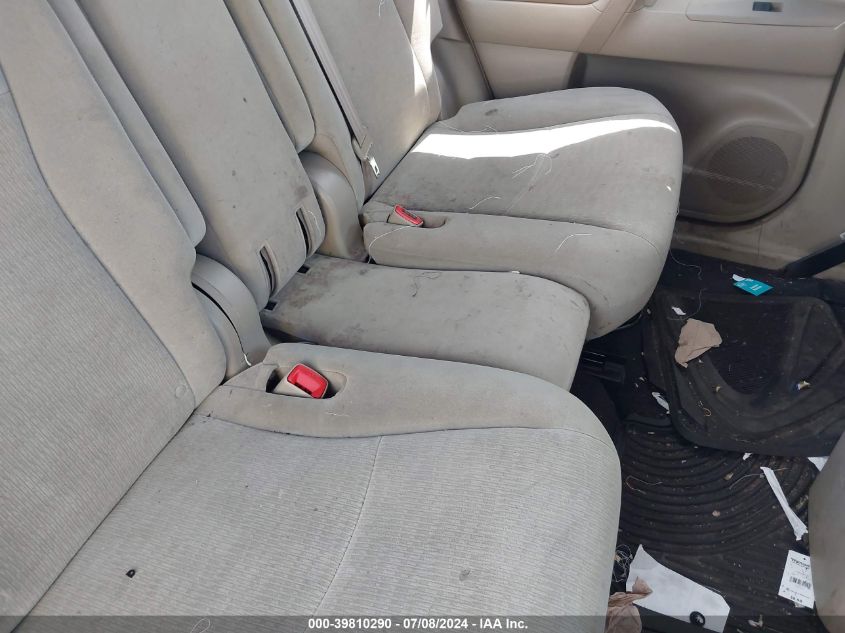 2011 Toyota Highlander Base V6 VIN: 5TDZK3EH1BS035096 Lot: 39810290