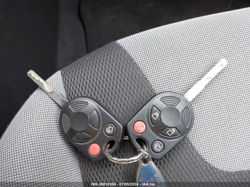 2012 Ford Focus Se VIN: 1FAHP3F23CL447410 Lot: 39810358