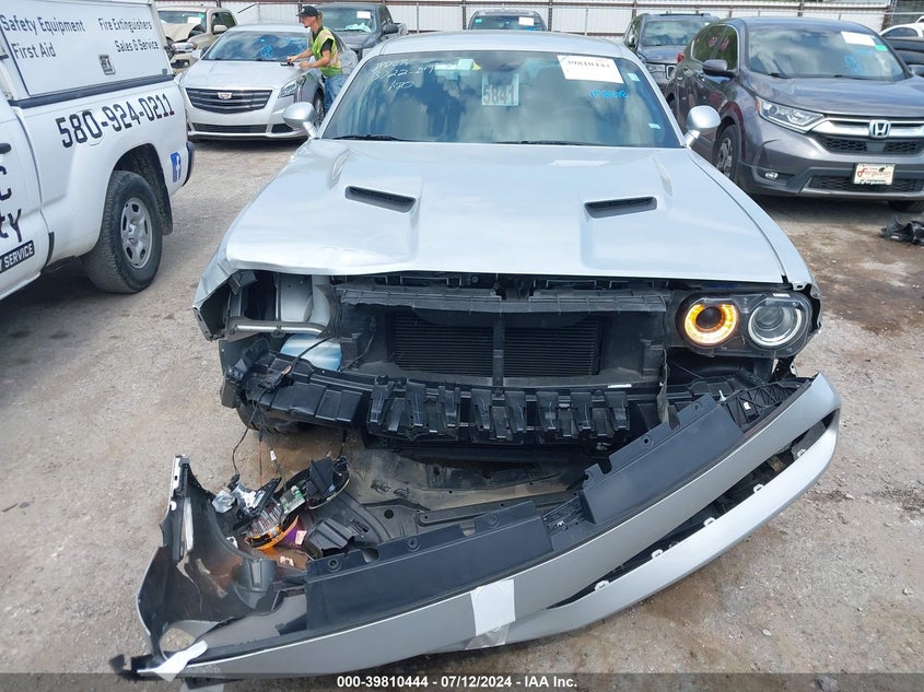 2023 Dodge Challenger Sxt VIN: 2C3CDZAG8PH562997 Lot: 39810444